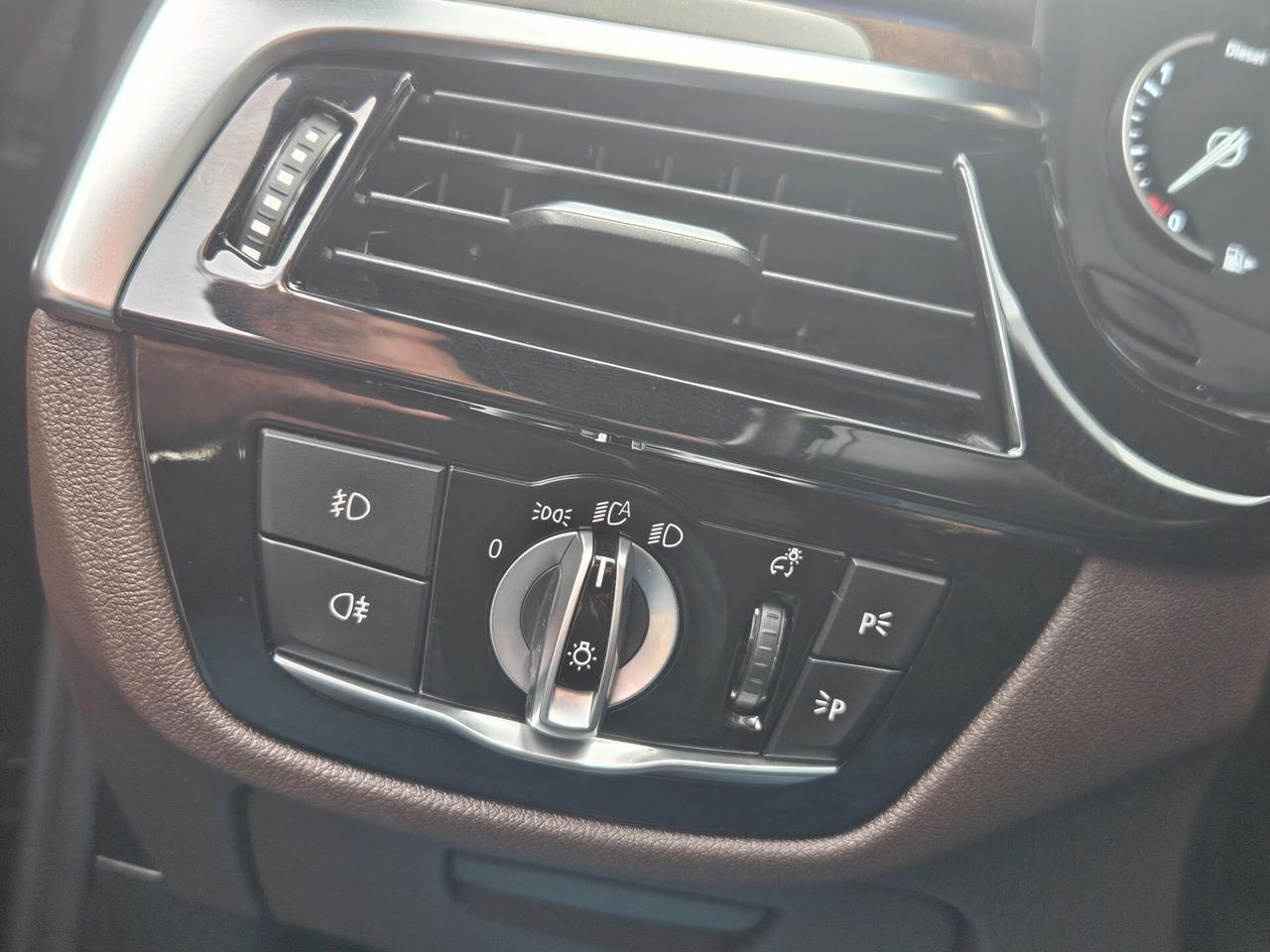 Bmw Serie 6 Gran Turismo 630d Luxury STRAFULL