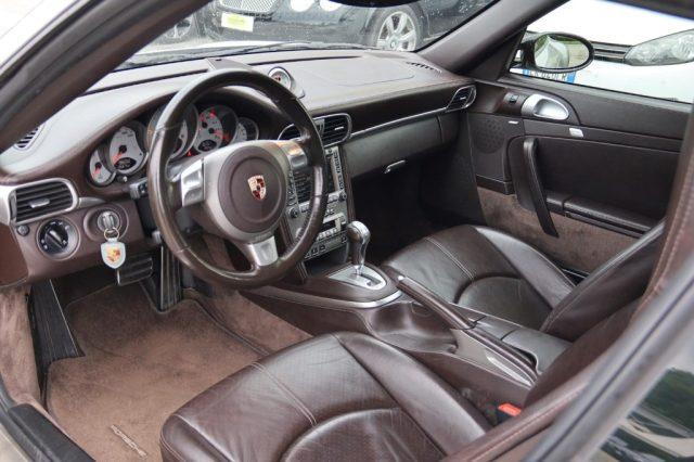 PORSCHE 911 Carrera 4S Coupé