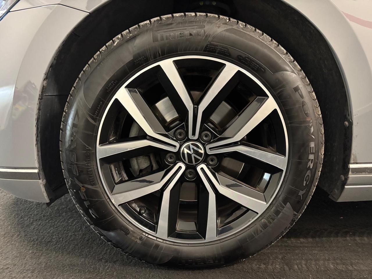 Volkswagen Passat Variant 2.0 TDI SCR EVO DSG Executive FULL OPTIONAL * REGALO SPECIALE DA AUTOWEB *