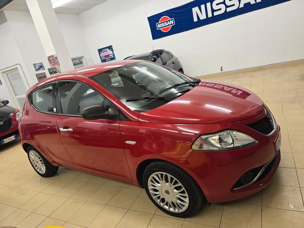 Lancia Ypsilon 1.2 69 CV 5 porte GPL Ecochic Gold