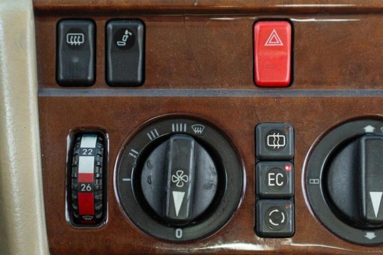 MERCEDES-BENZ CE 200 - MER00274