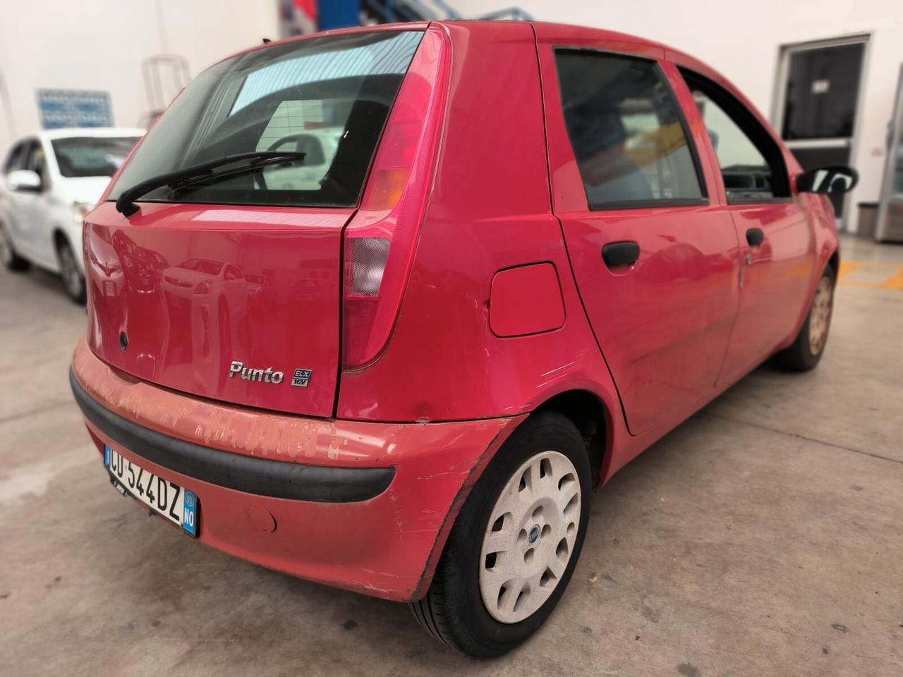 Fiat Punto 1.2i 1/automatic/NEOPATENTATI