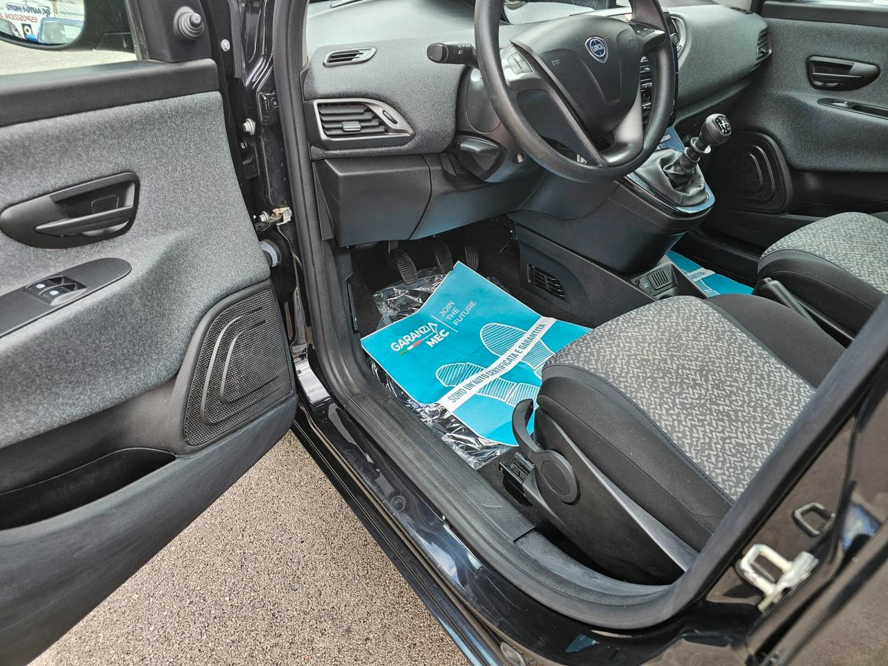 Lancia Ypsilon 1.0 Benzina 5 Porte S&S Hybrid.2022