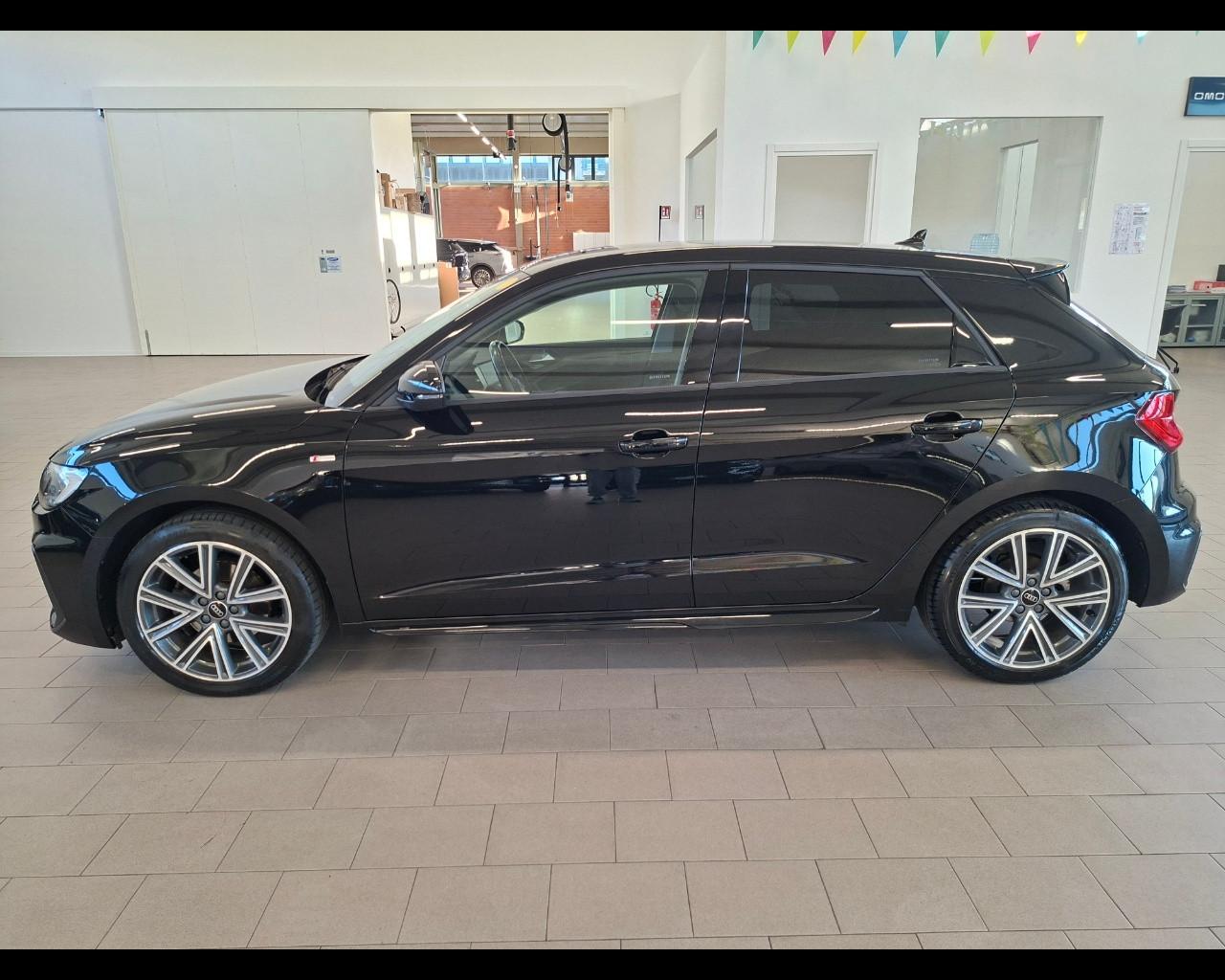 AUDI A1 2ª serie - A1 SPB 30 TFSI S tronic S line edition