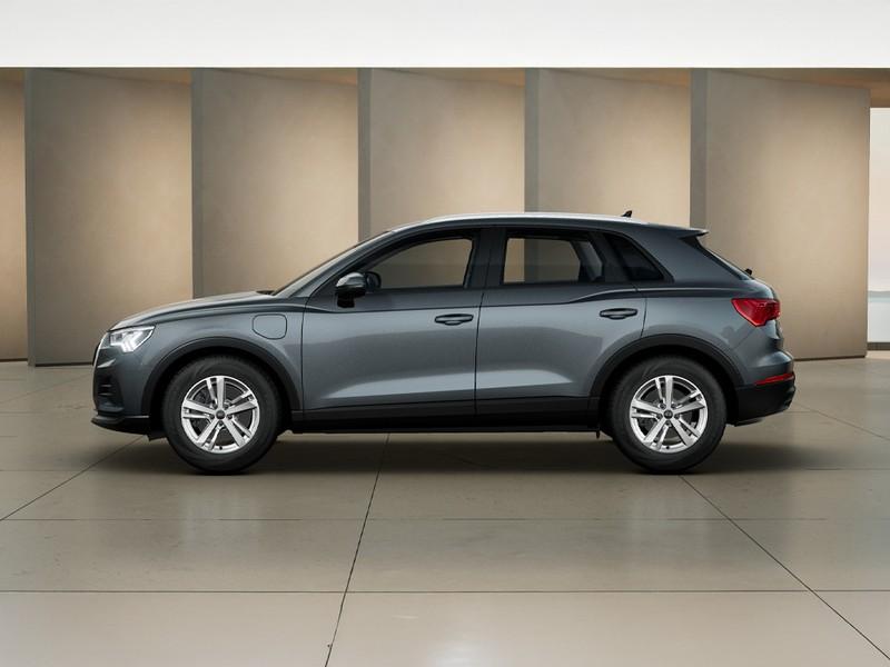 Audi Q3 45 1.4 tfsi e business s-tronic