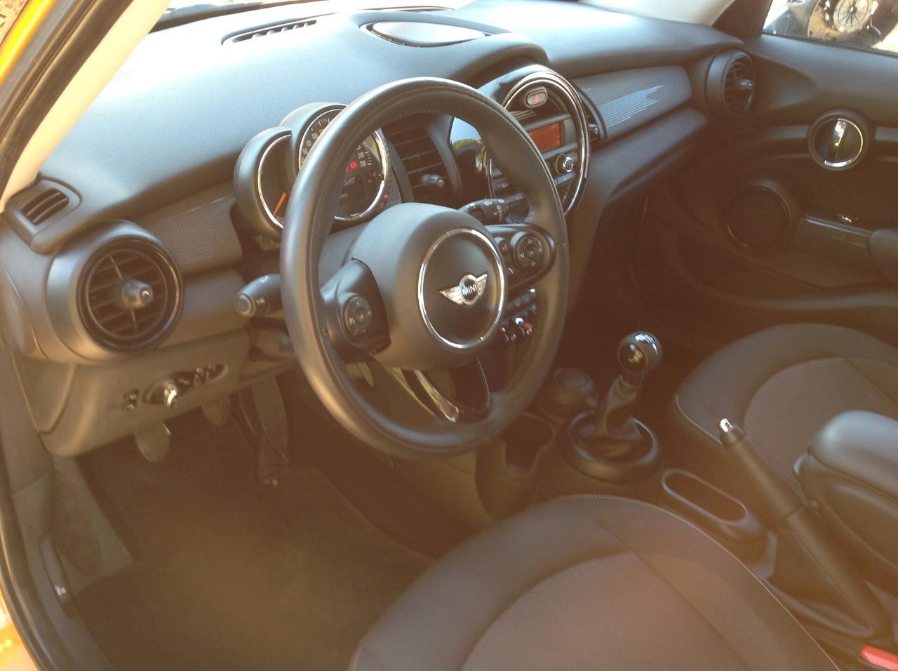 Mini Mini 1.5 Cooper Incidentata/Sinistrata