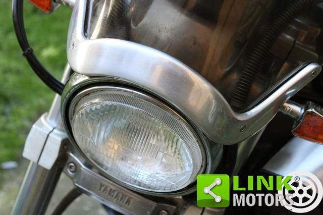 YAMAHA V-Max 1200 102 CV Power Cruiser