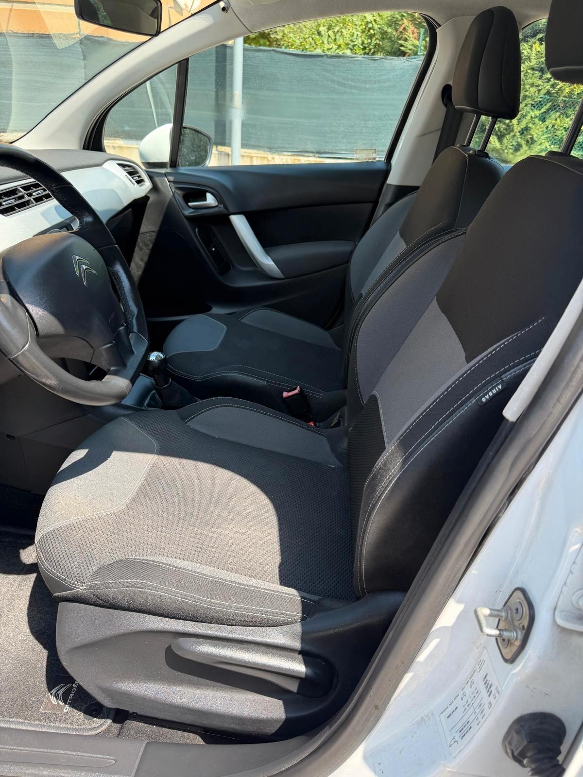 Citroen C3 1.2 - NEOPATENTATI - 12 MESI DI GARANZIA -