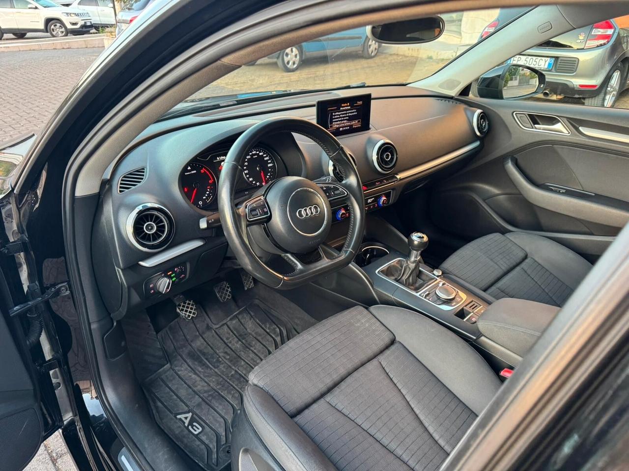 Audi A3 SPB 2.0 TDI 150 CV clean diesel Attraction