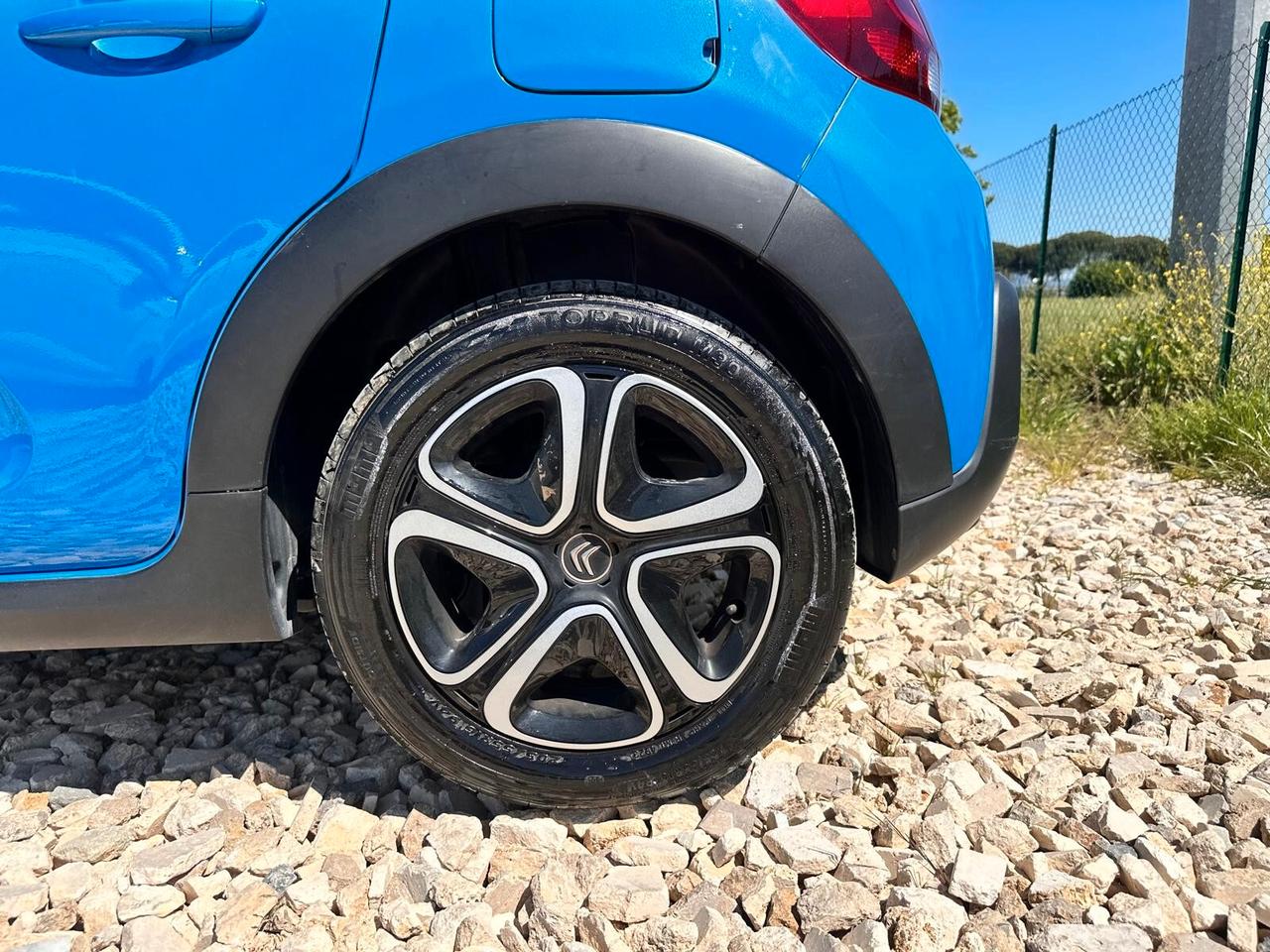 Citroen C3 PureTech 82 GPL Shine