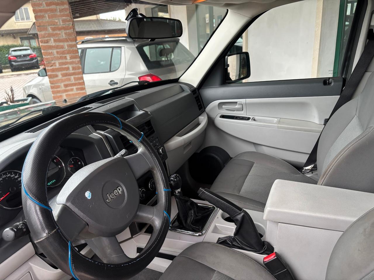 Jeep Cherokee 2.8 CRD DPF Sport