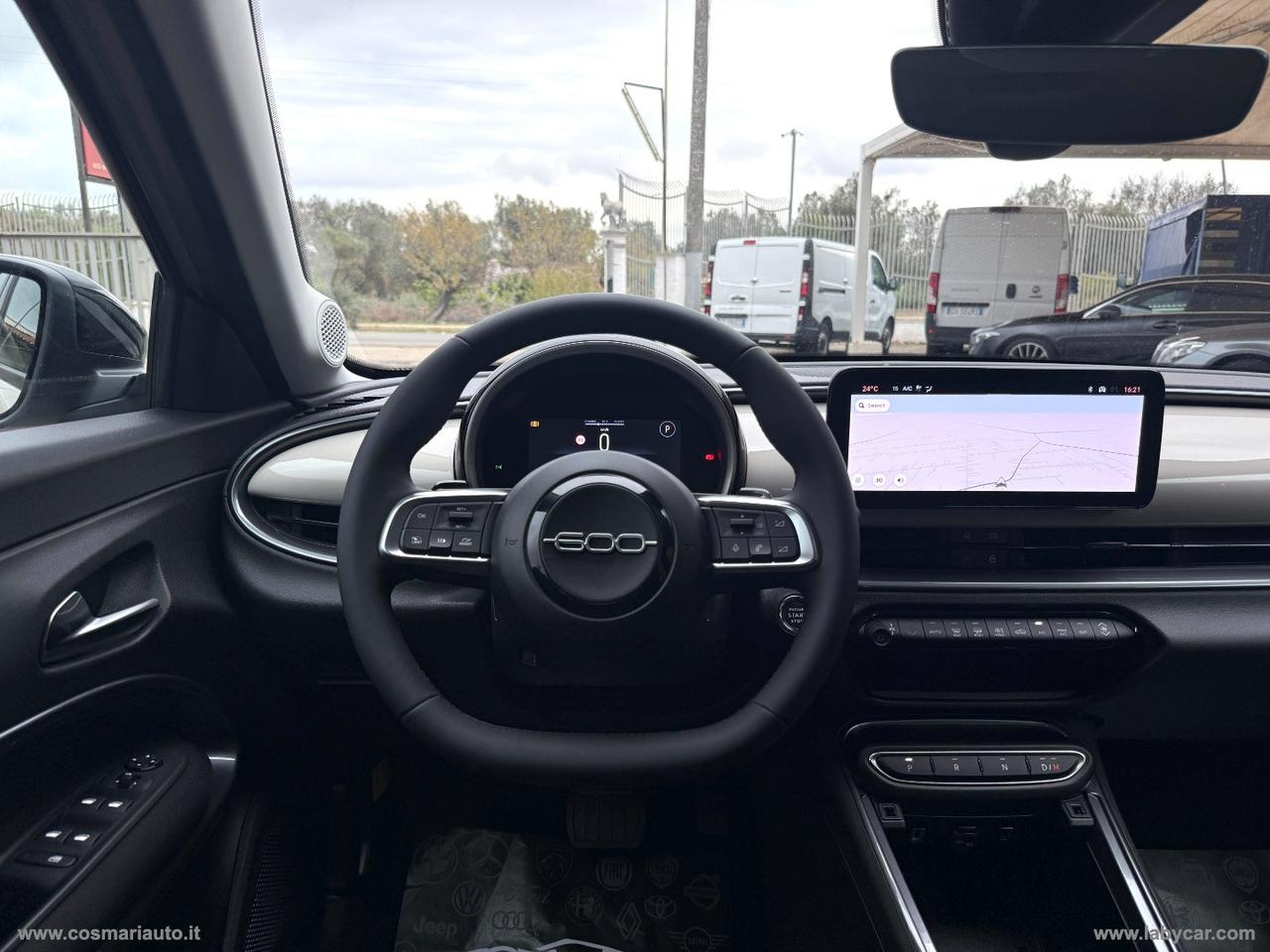 FIAT 600 Hybrid 145 CV DCT MHEV