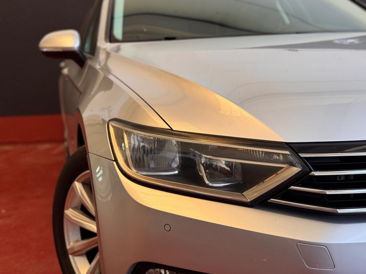 Volkswagen Passat variant 2.0 TDI CAMBIO AUTOMATICO DSG
