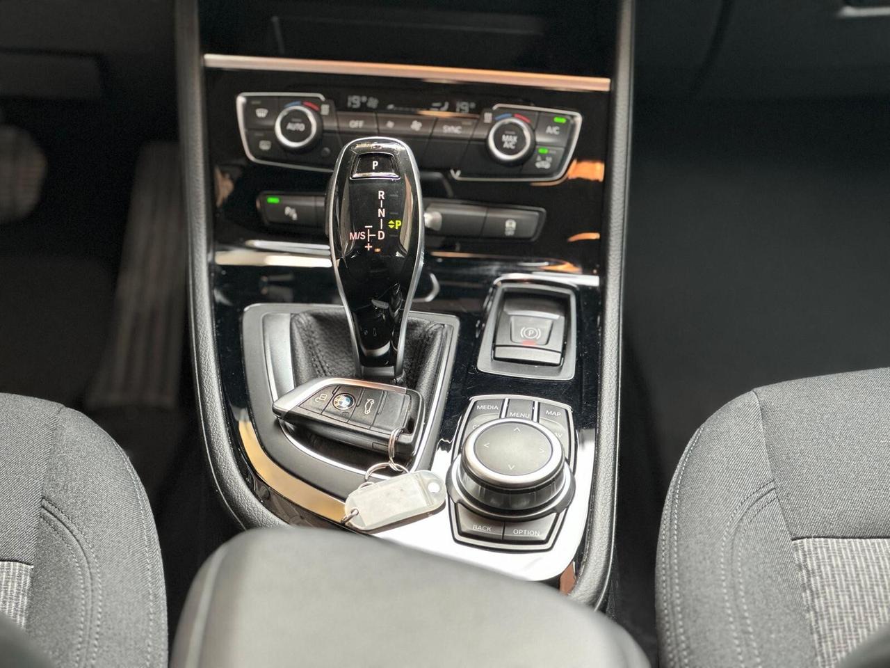 Bmw 216d Active Tourer autom. Advantage