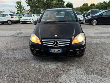 Mercedes-benz A 160 BlueEFFICIENCY Coupé Avantgarde