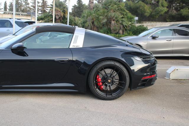 PORSCHE 911 Targa 4 GTS