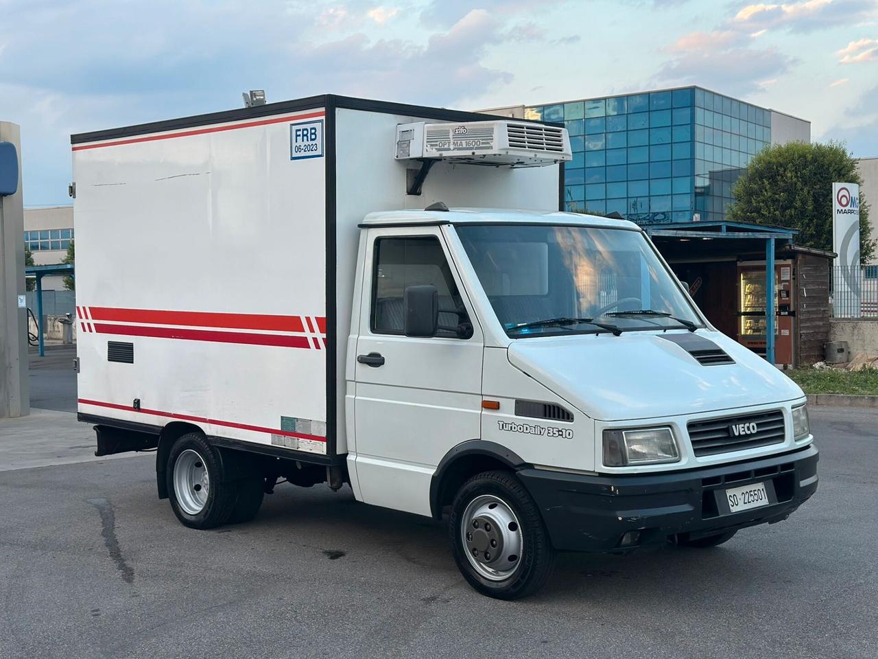 IVECO CON FRIGO PER TRASPORTO CARNE! SUPER PREZZO!