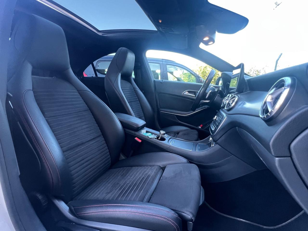 Mercedes-Benz Cla 220d 4Matic Auto Premium