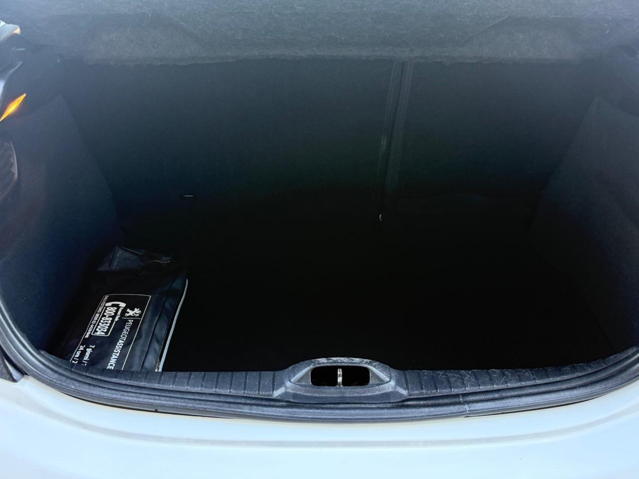 Peugeot 208 5 porte Active