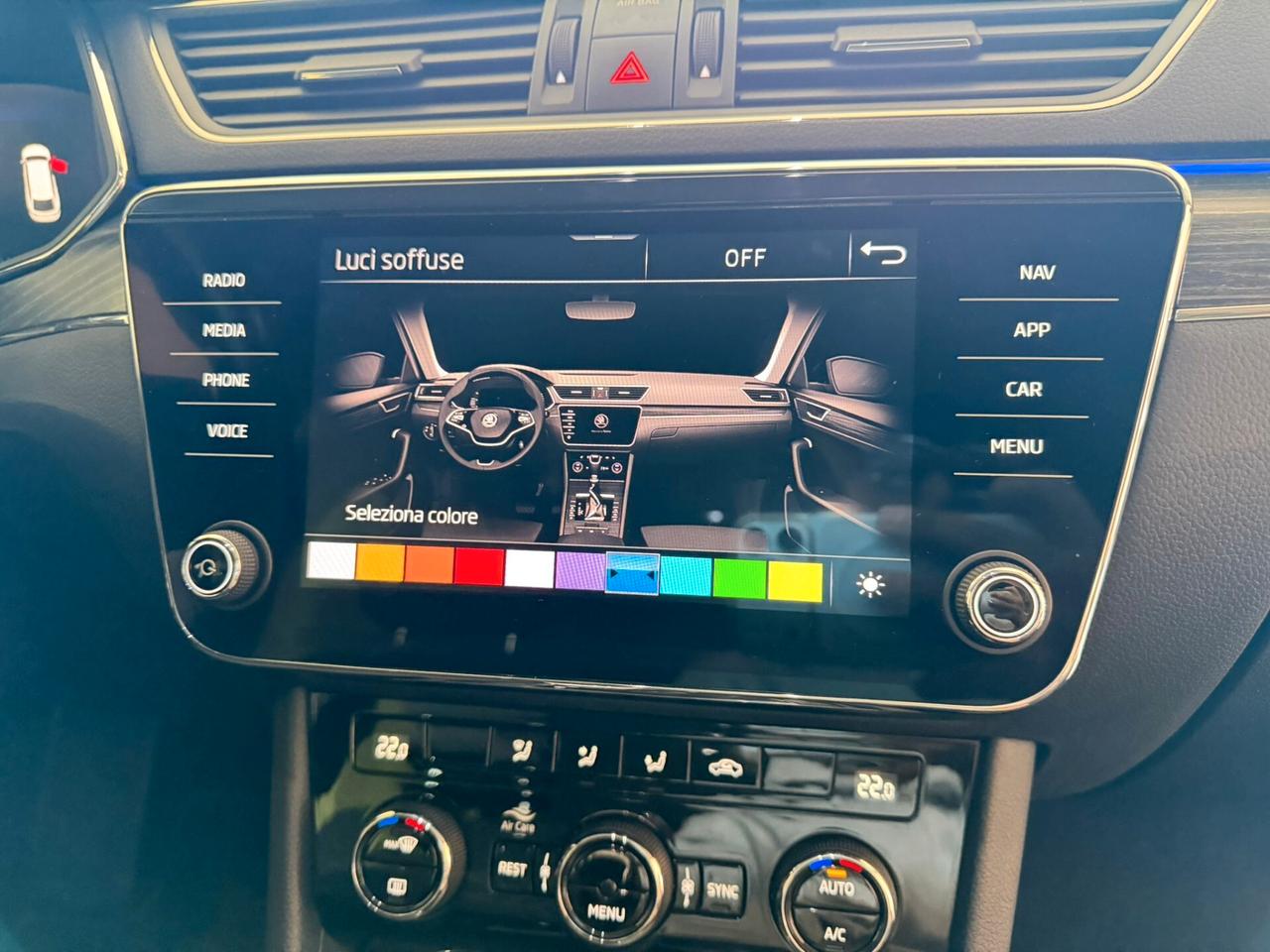 Skoda Superb 2.0 TDI EVO 150 CV SCR DSG Wagon Executive