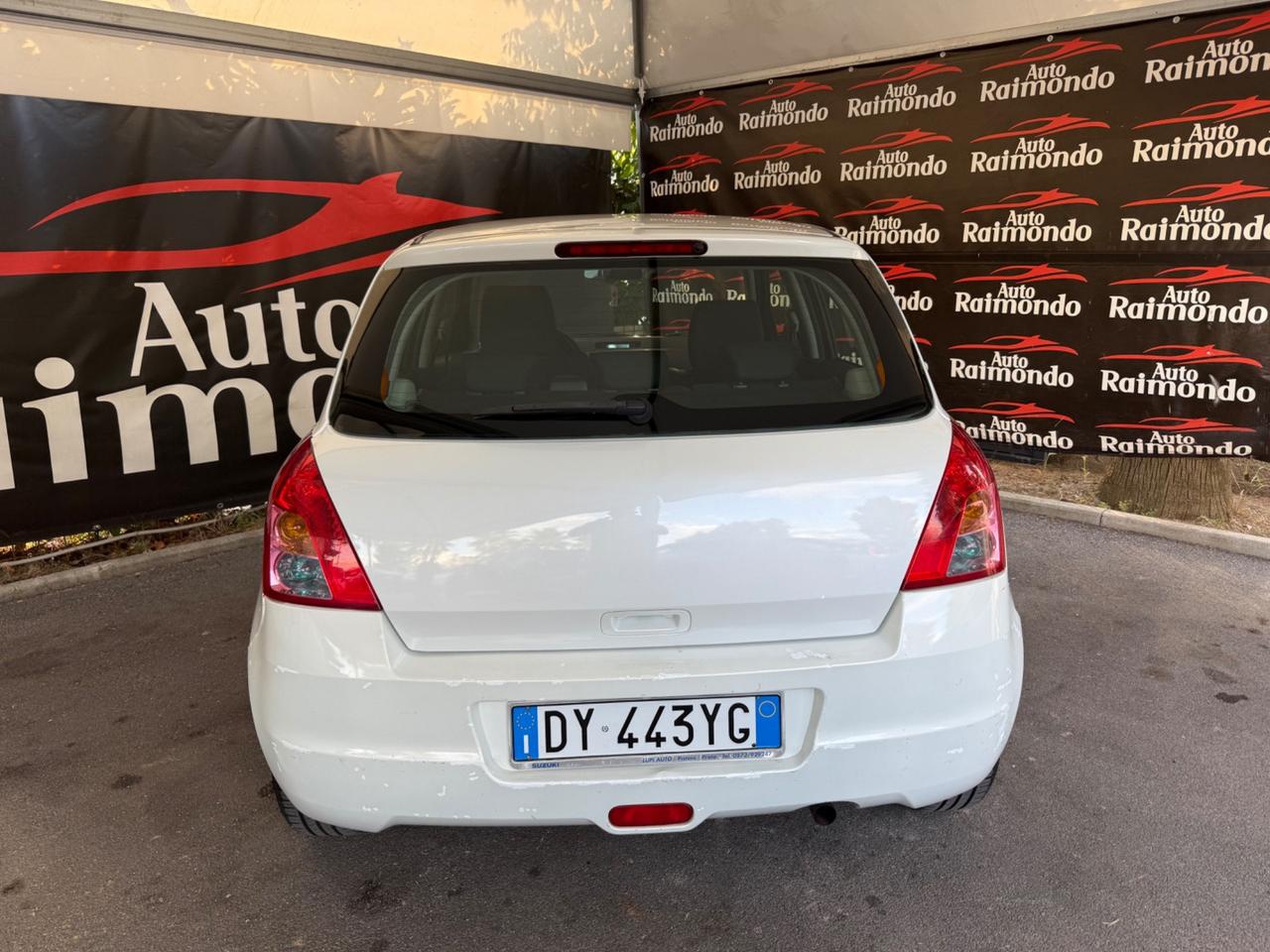 Suzuki Swift 1.3 GPL 5p.