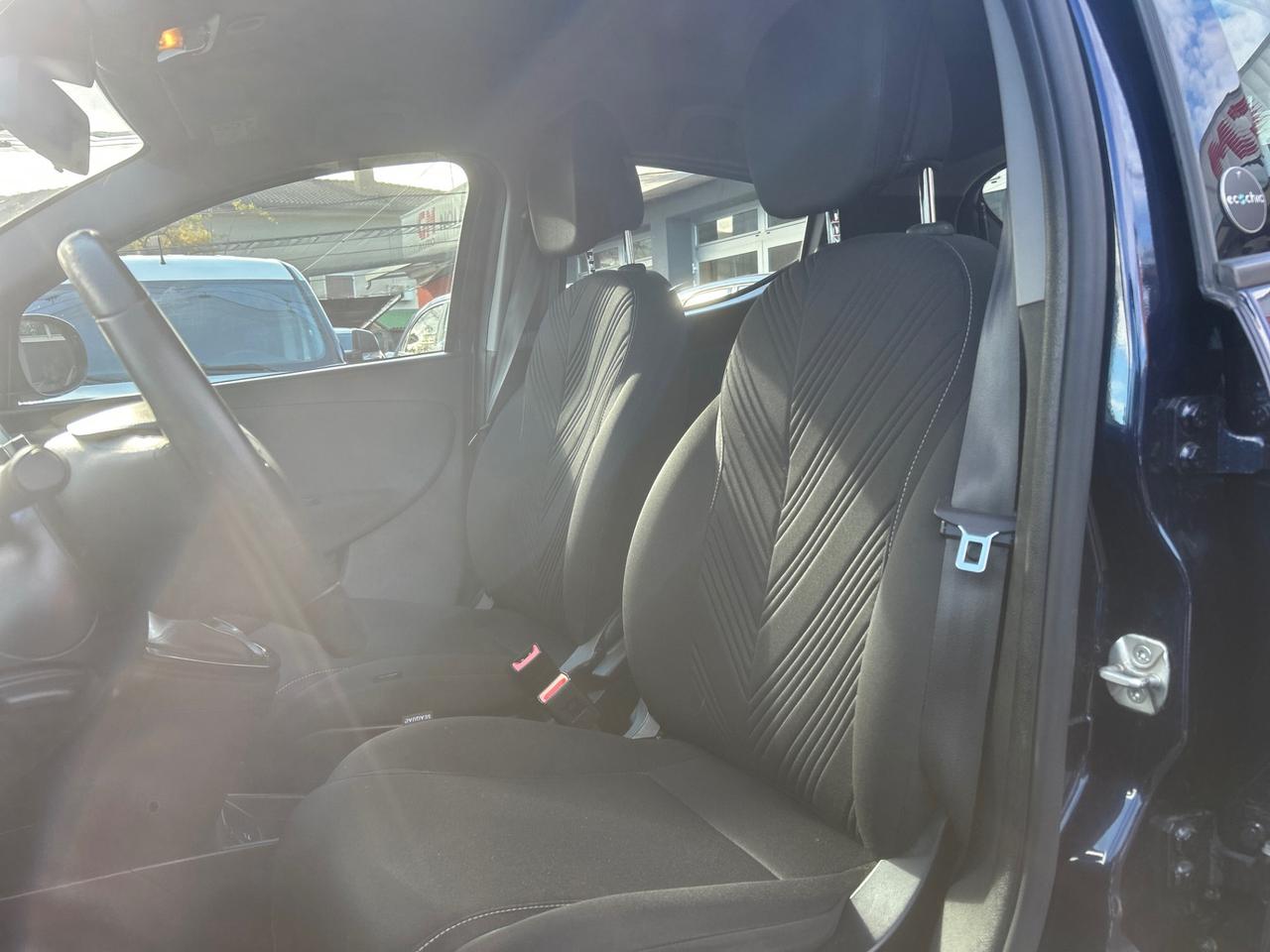 Lancia Ypsilon 0.9 t.air Gold metano 70cv