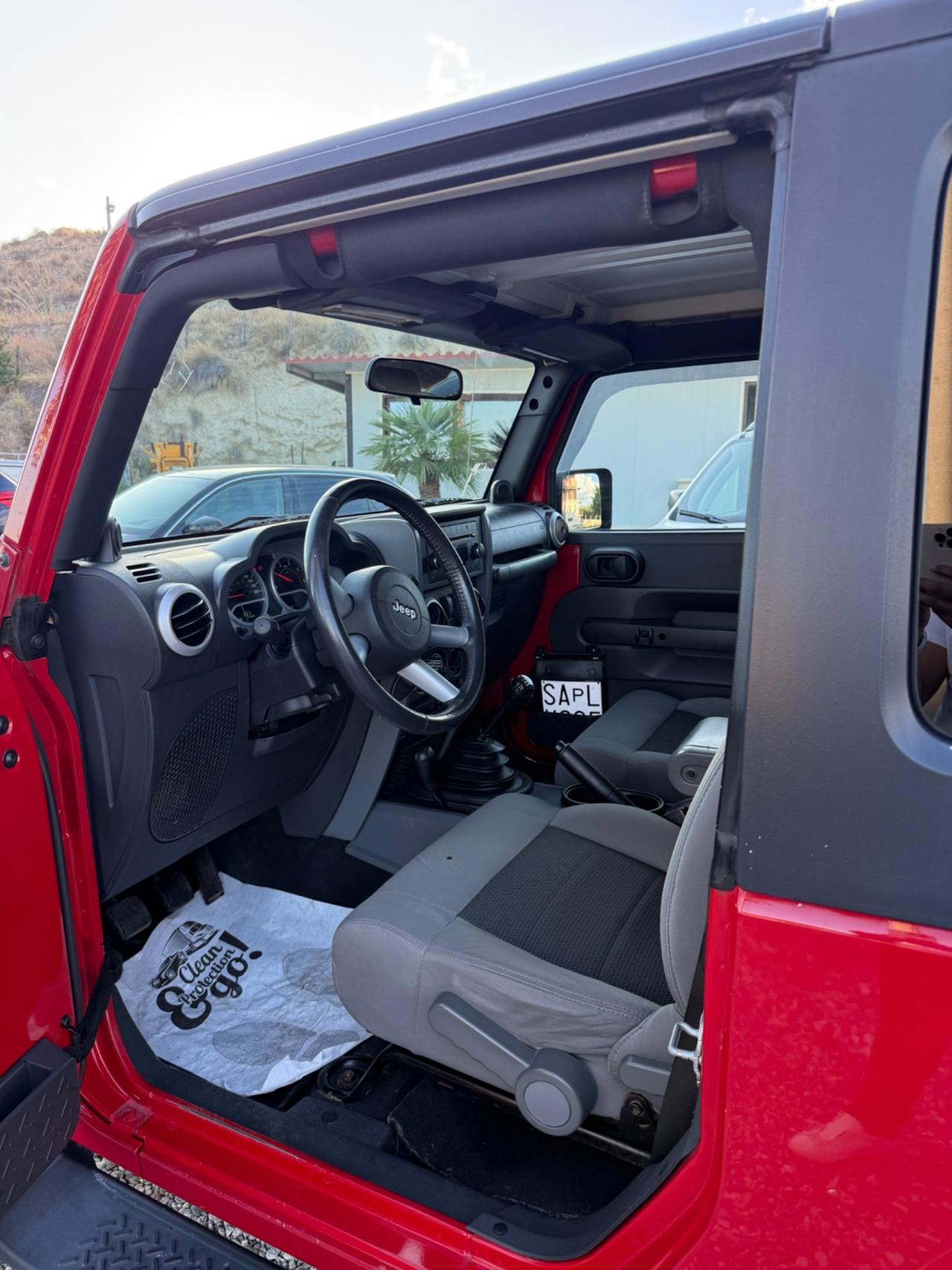 Jeep Wrangler JEEP WRANGLER SAHARA 2.8CRD 177cv