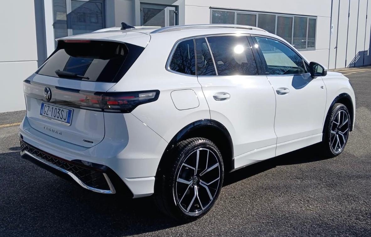 Volkswagen Tiguan 2.0 TDI 193 CV DSG 4MOTION R-Line Plus