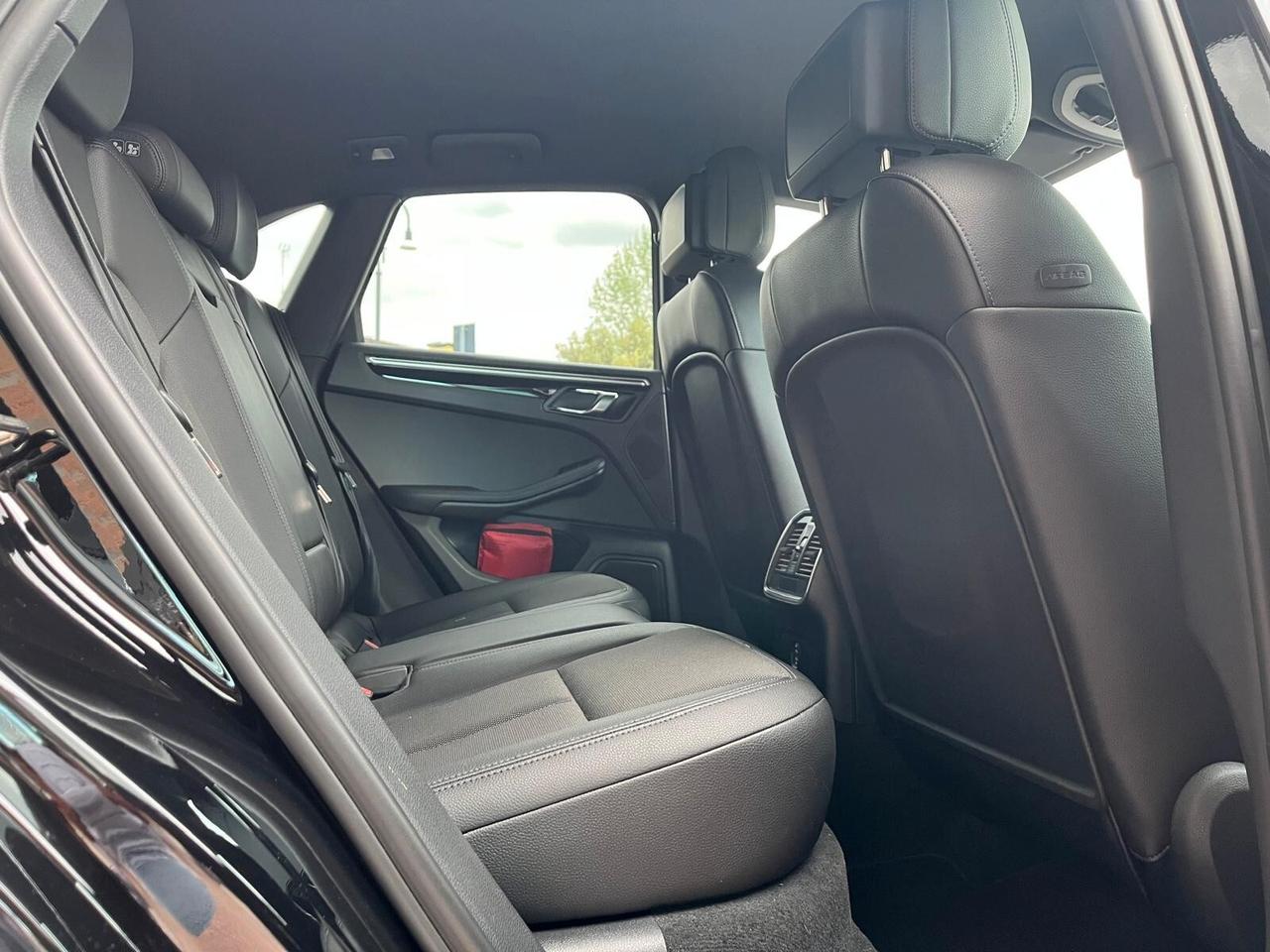 Porsche Macan 2.0 265CV