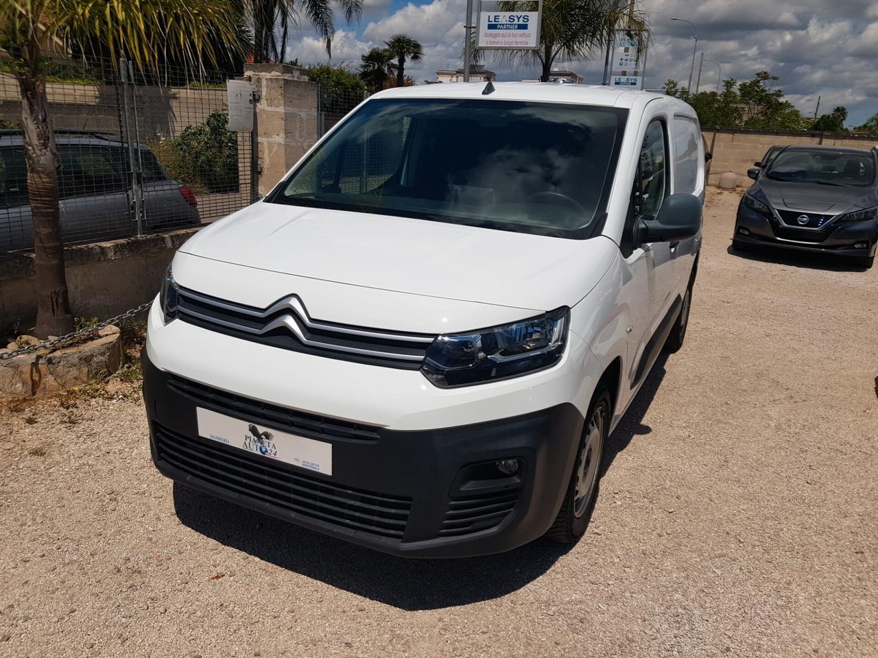 Citroen Berlingo BlueHDi 100 Van XL Club Navy Rcam Sensori a/p