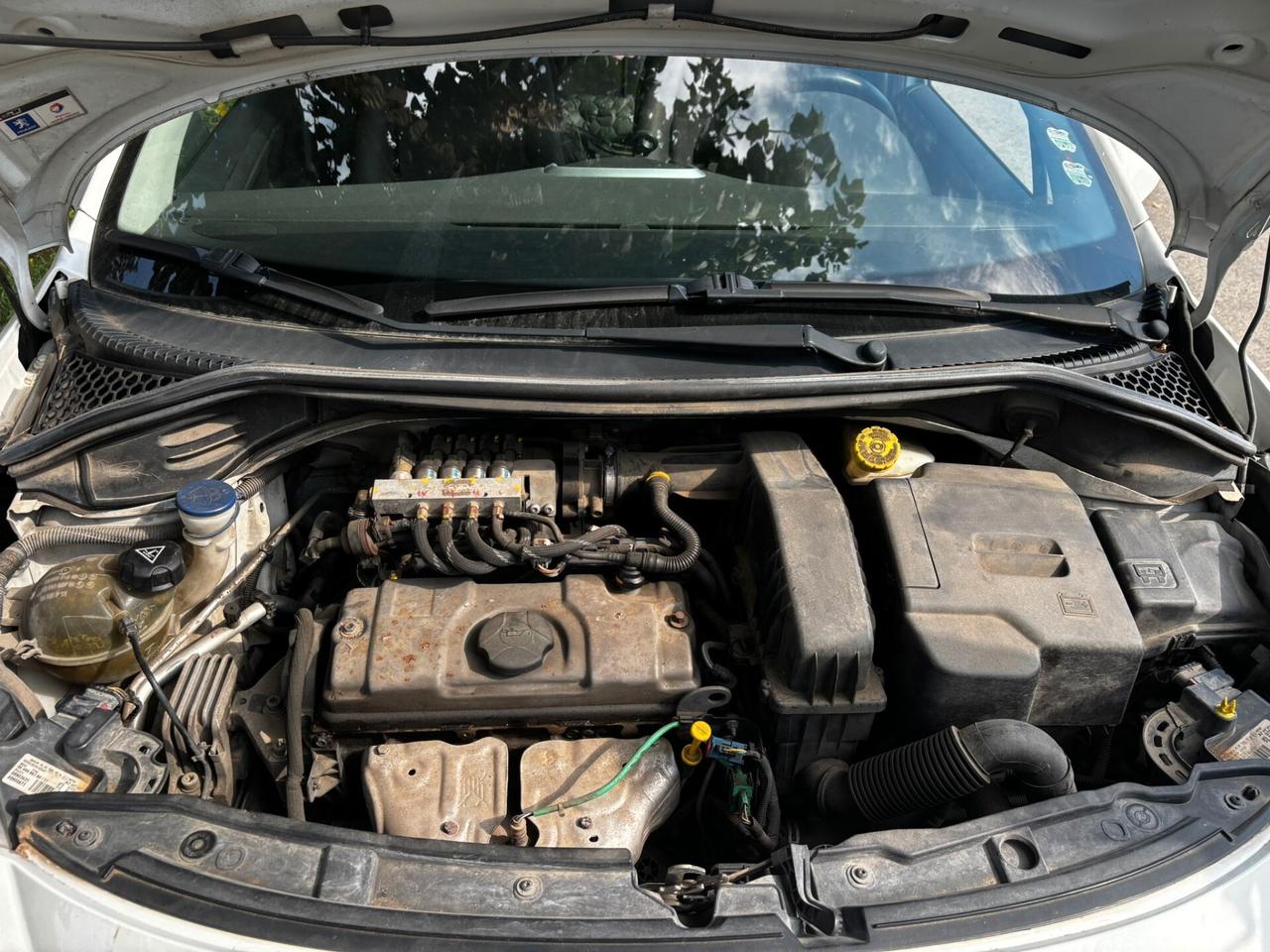 Peugeot 207 1.4 8V 75CV SW Energie Sport ECO GPL