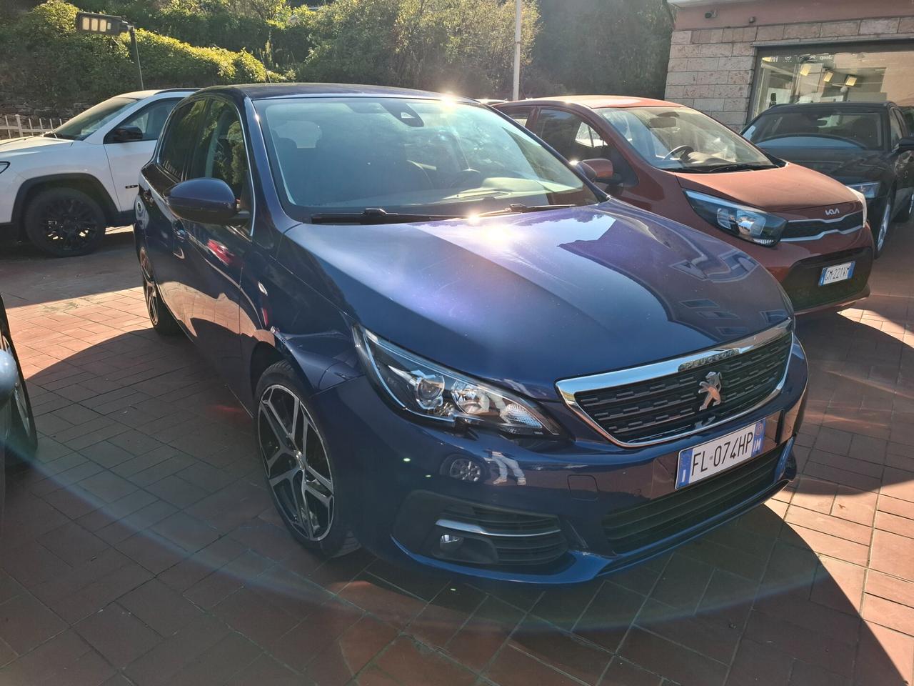 Peugeot 308 BlueHDi 120 S&S Allure