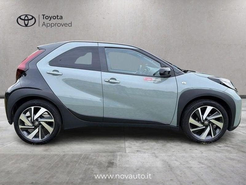 Toyota Aygo X 1.0B (72 CV) Lounge S-CVT