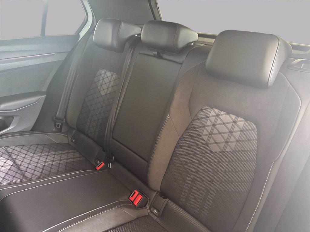 VOLKSWAGEN Golf 1.5 etsi r-line 150cv dsg del 2024