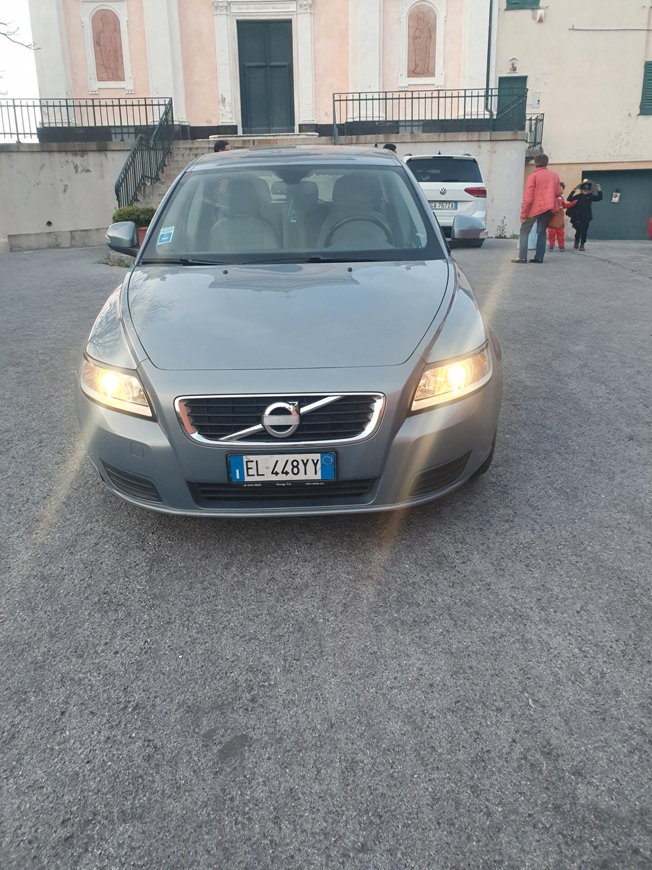 Volvo V50 D4 Momentum