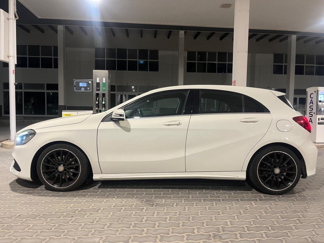 Mercedes-benz A 180 A 180 d Automatic Premium