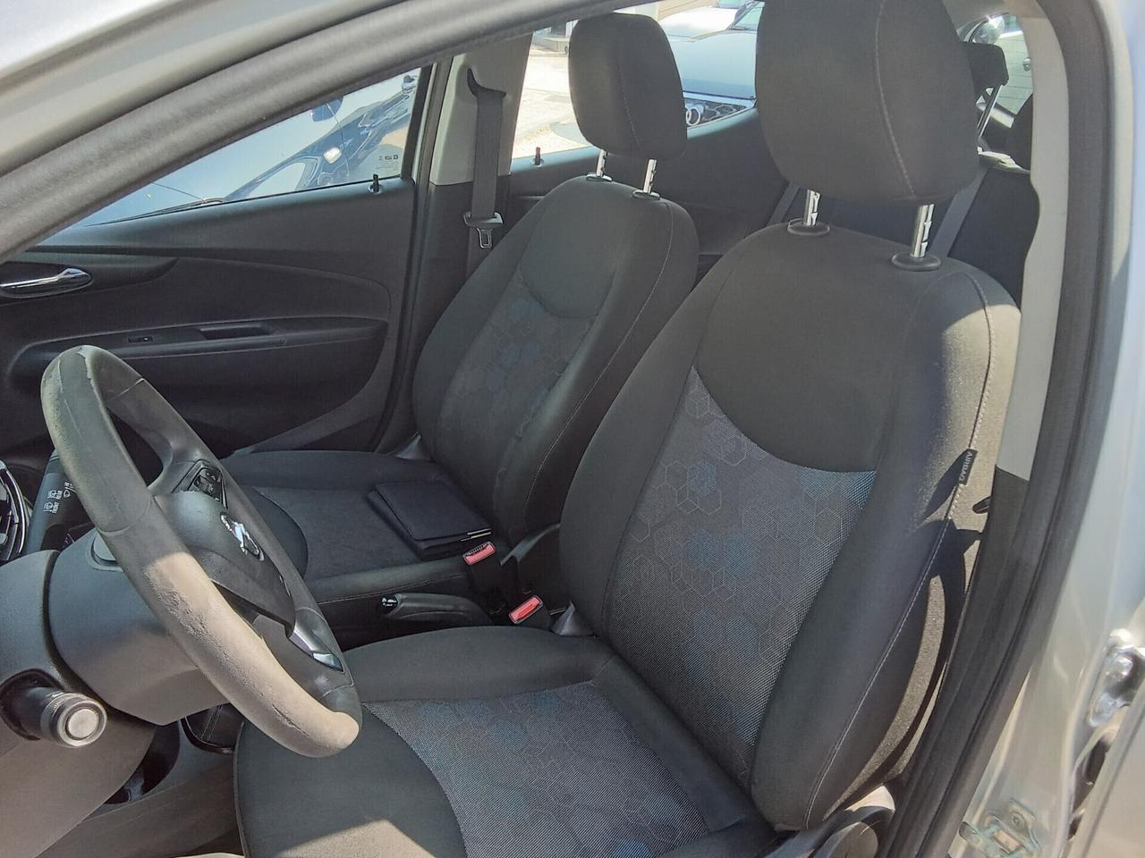 Opel Karl Rocks 1.0 75 CV