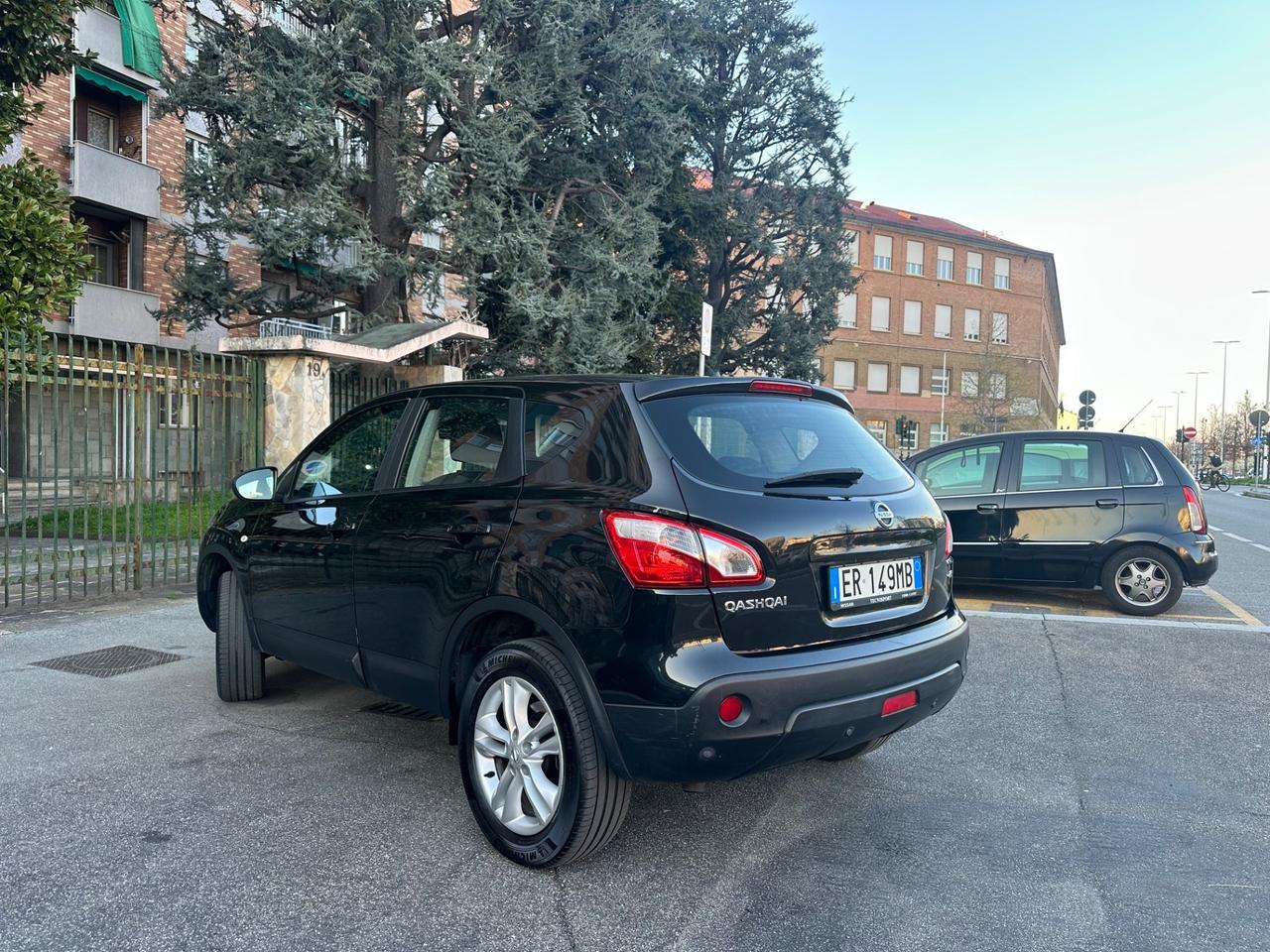 Nissan Qashqai 1.5 dCi economica navigatore