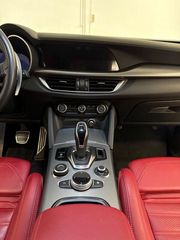 Alfa Romeo Stelvio 2.2 TD 210 CV Veloce AT8 Q4