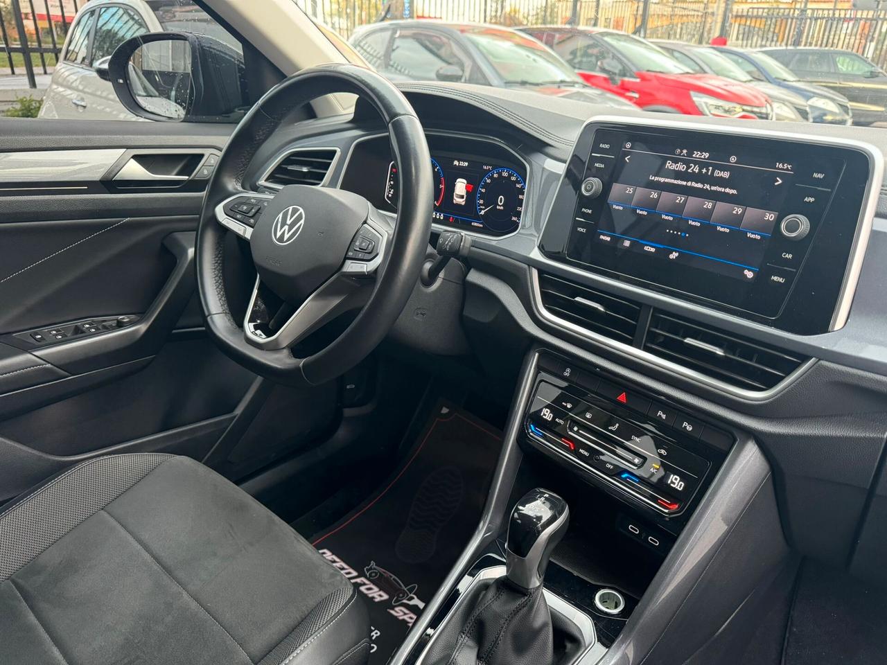 Volkswagen T-Roc 2.0 TDI SCR 150 CV DSG R-Line