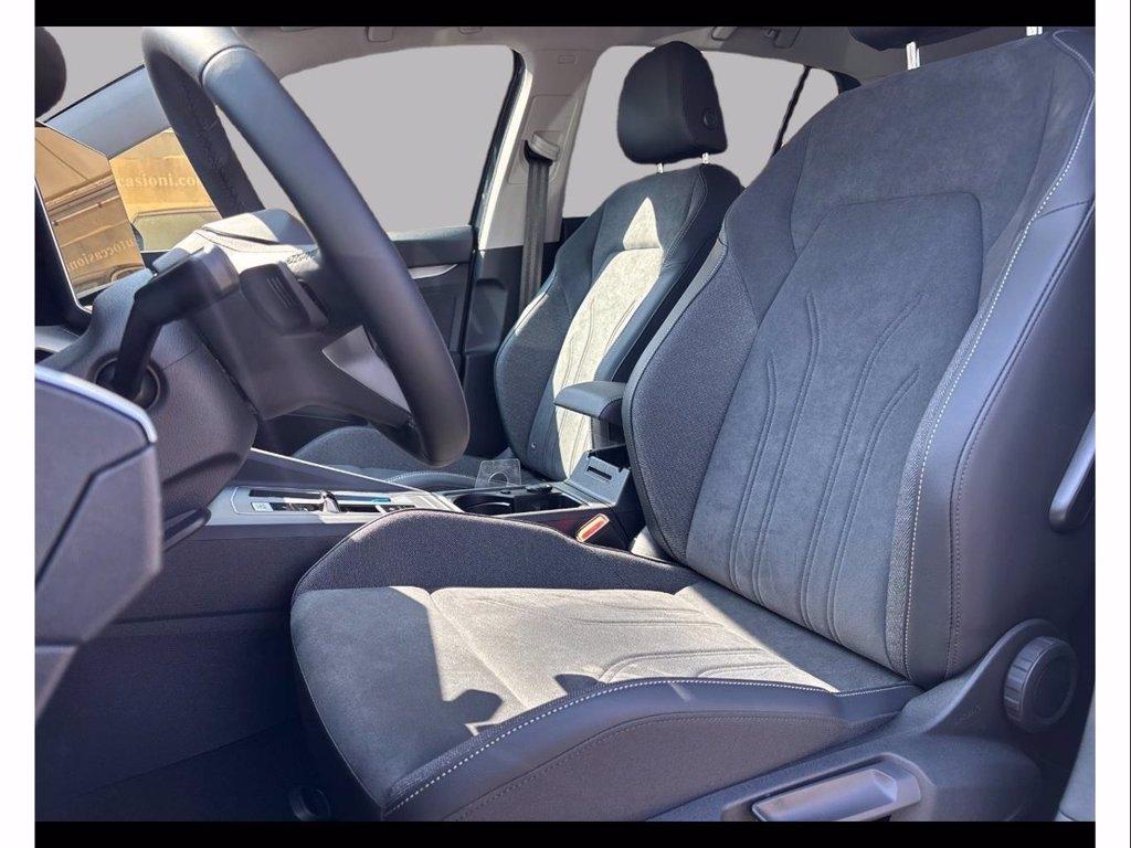 VOLKSWAGEN Golf 1.5 tsi ehybrid edition plus 204cv dsg del 2026