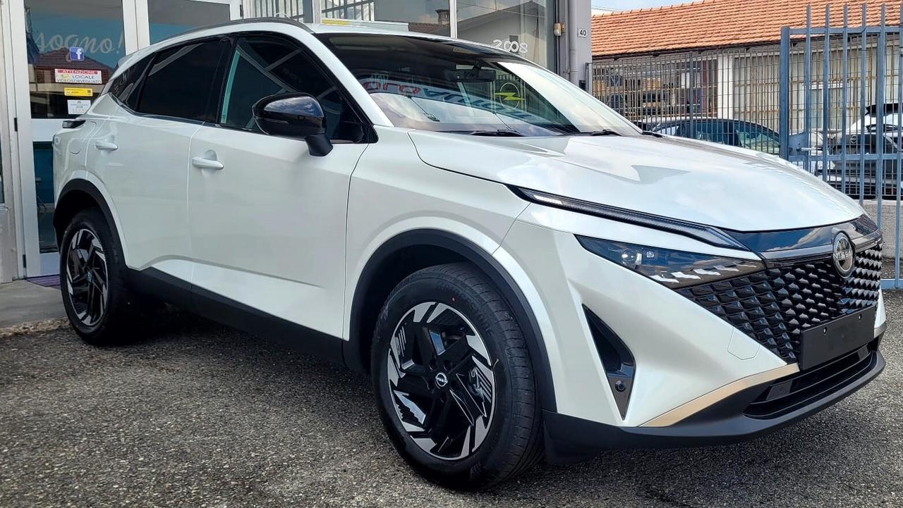 Nissan Qashqai MHEV 140 CV N-Connecta Nuova da immatricolare Nessun obbligo finanziario