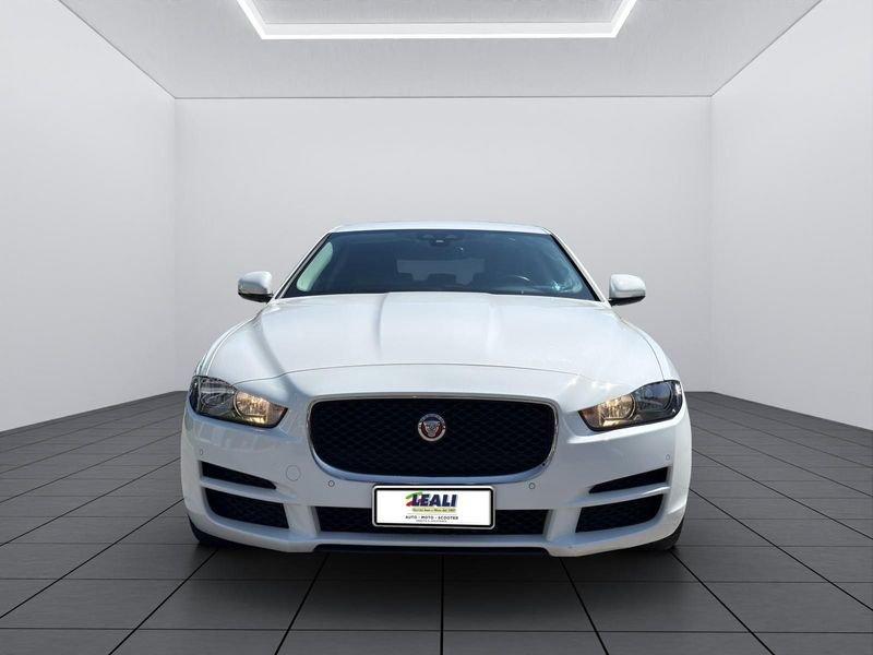 Jaguar XE JAGUAR XE 2.0 D 180cv 6m - PURE BUSINESS EDITION -