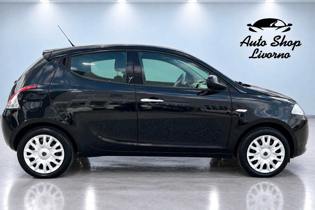 Lancia Ypsilon 1.2 69 CV 5 porte GPL Ecochic Platinum