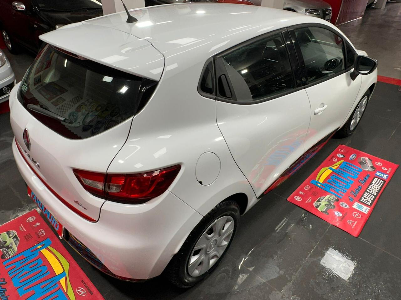 Renault Clio 1.1 75cv GPL Live - 2013