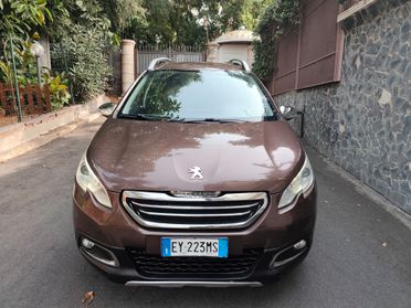 Peugeot 2008 1.6 e-HDi 92 CV Allure leggi