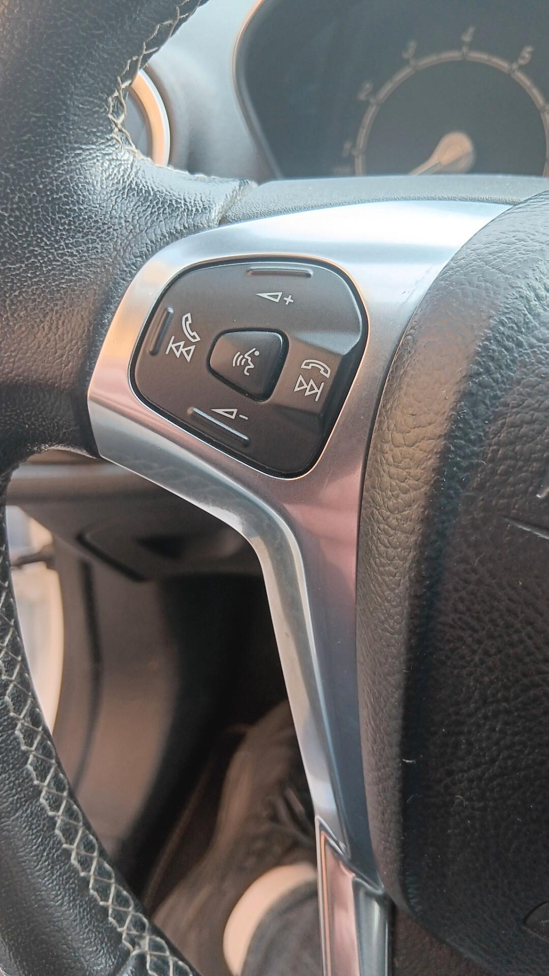 Ford Fiesta 1.0 80CV 5 porte