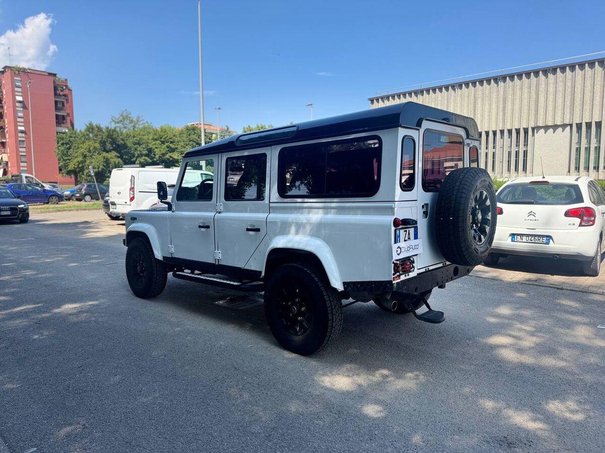 Land Rover Defender 130 110 2.2 td SW