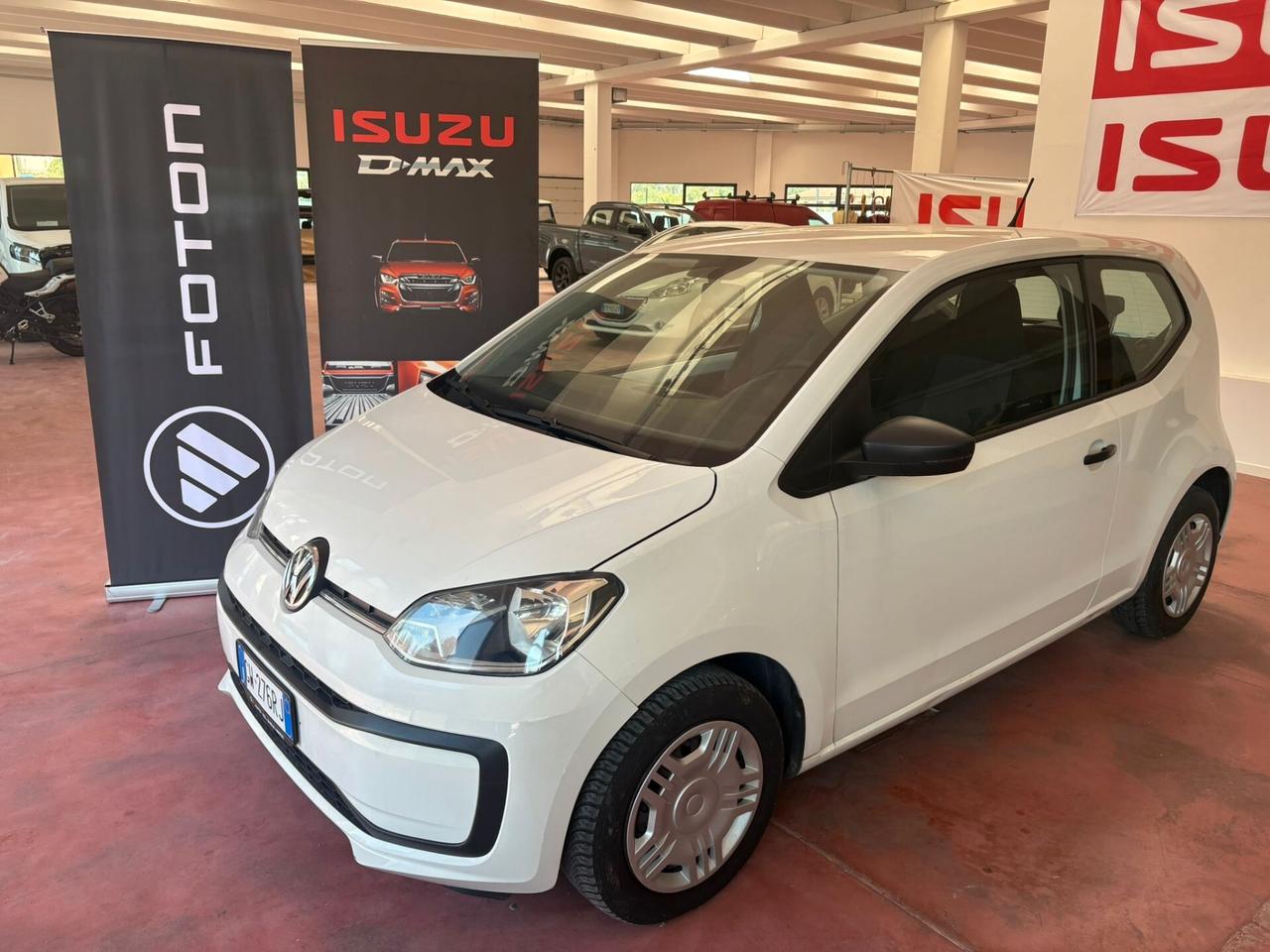 VOLKSWAGEN UP benzina 1000 CV 60 Km 155.974 X NEOPATENTATI