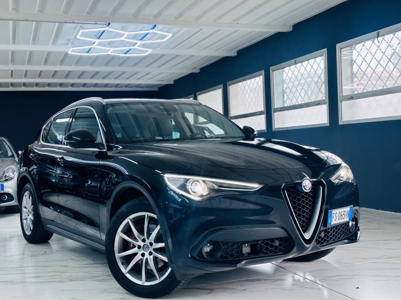 Alfa Romeo Stelvio 2.2 Turbodiesel 210 CV AT8 Q4 Executive